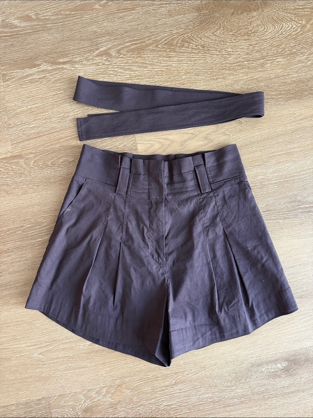 High-Waist Dark Brown Women's Shorts With Belt